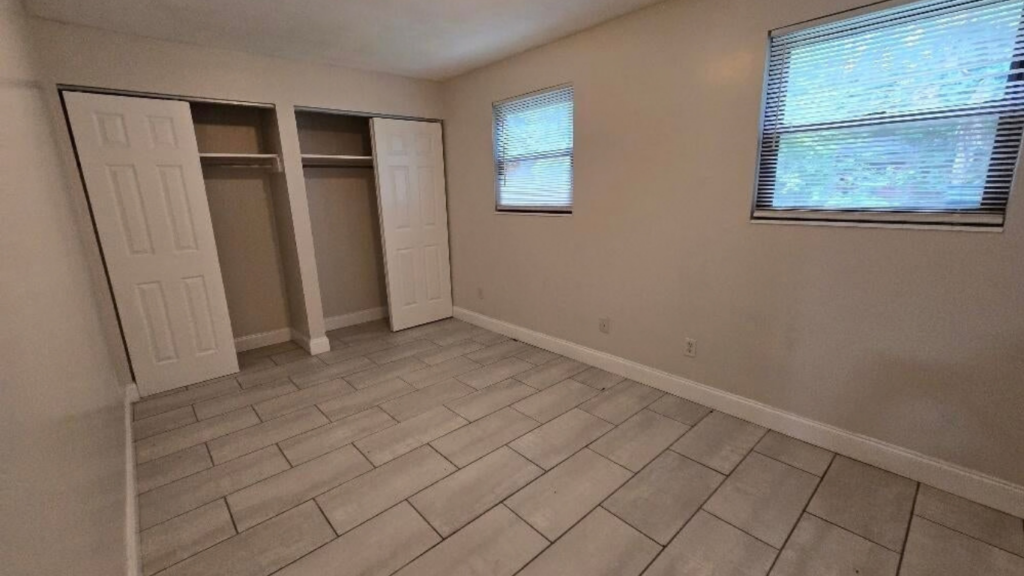 Casa en Venta en Longbranch, Jacksonville, Florida | 4 Habitaciones | Inversión Inmobiliaria en Estados Unidos