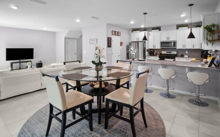 Casa en Venta en Wells Creek, Jacksonville, Florida | 4 Habitaciones, 3 Baños | Inversión en Estados Unidos