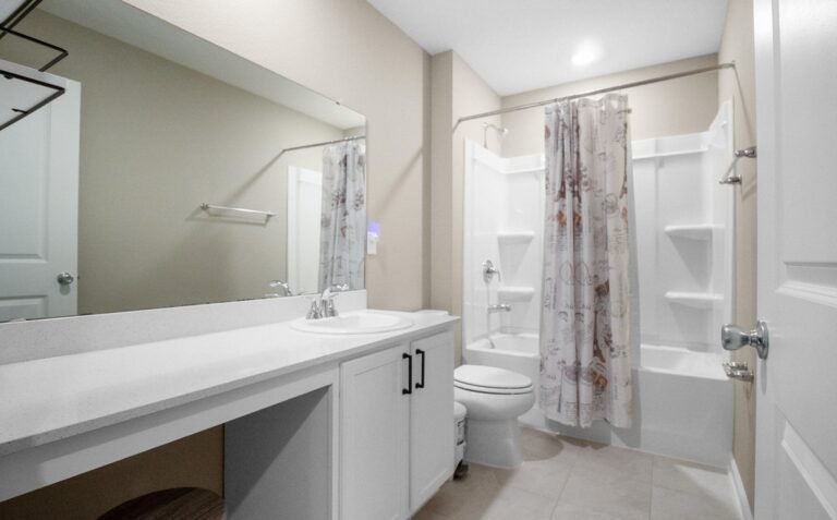 Casa en Venta en Wells Creek, Jacksonville, Florida | 4 Habitaciones, 3 Baños | Inversión en Estados Unidos