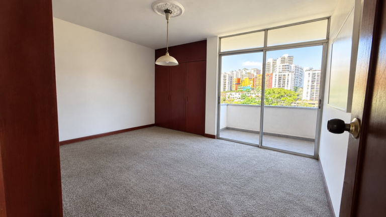 Apartamento en Venta en El Peñón, Oeste de Cali | 175 m² | Vista al Río | 2 Parqueaderos