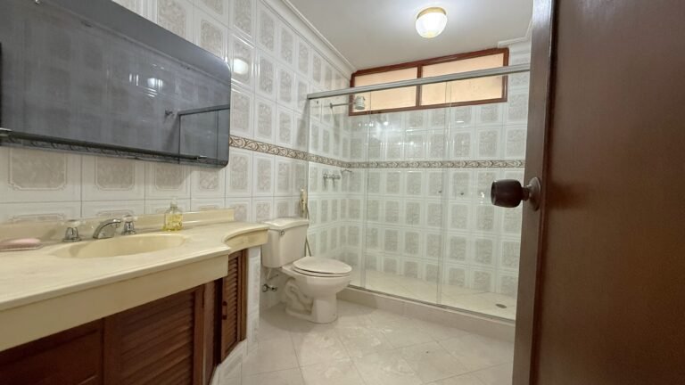 Apartamento en Venta en El Peñón, Oeste de Cali | 175 m² | Vista al Río | 2 Parqueaderos