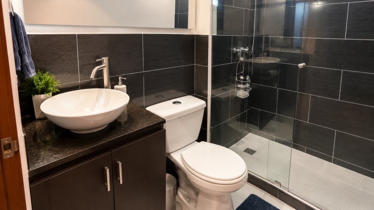 Apartamento Amoblado en Arriendo en Valle del Lili, Cali | 53 m² | 3 Habitaciones | Aire Acondicionado