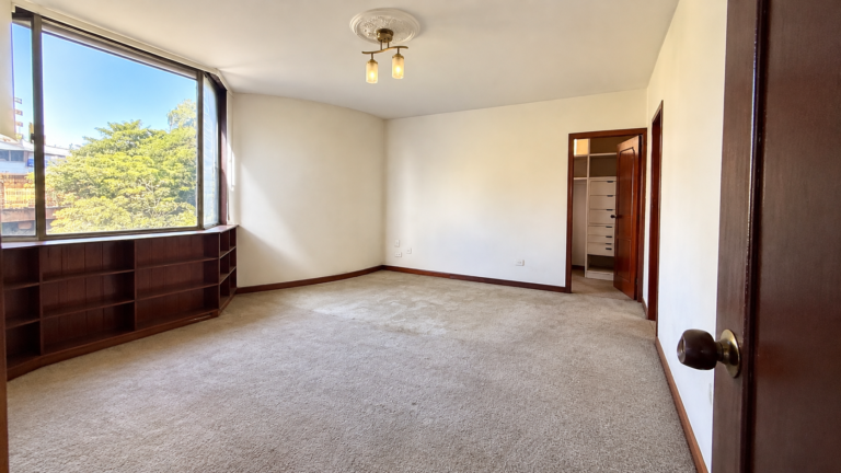 Apartamento en Venta en El Peñón, Oeste de Cali | 175 m² | Vista al Río | 2 Parqueaderos